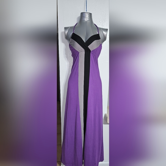 EUC PURPLE/BLACK MAXI DRESS - Picture 1 of 3